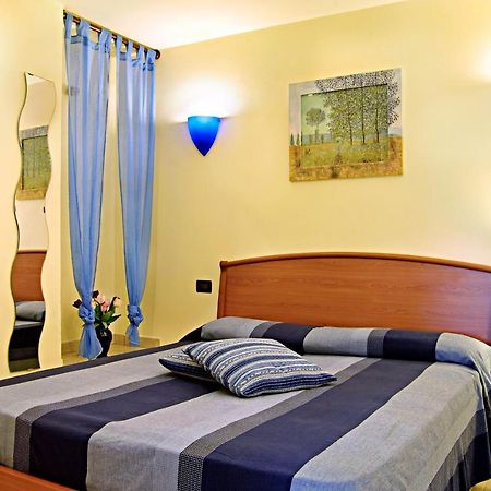 Appartement Residenza Costarossa à Imperia Extérieur photo
